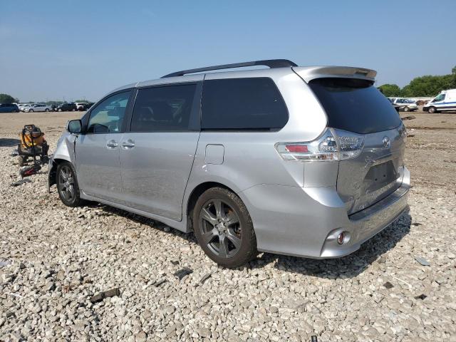 Photo 2 from auction – 2017 TOYOTA SIENNA SE with VIN 5TDXZ3DC7HS823849