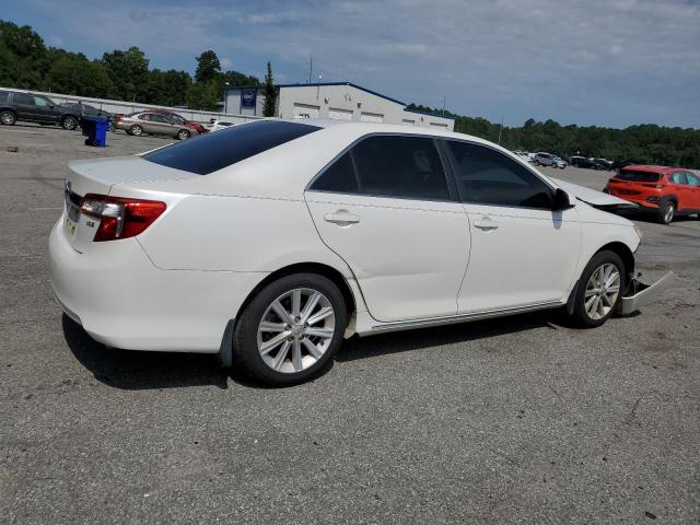 Photo 3 from auction – 2014 TOYOTA CAMRY L with VIN 4T1BF1FK8EU450321