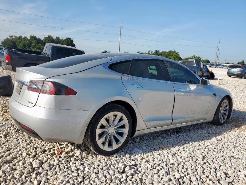 Photo 3 from auction – 2017 TESLA MODEL S with VIN 5YJSA1E28HF200952