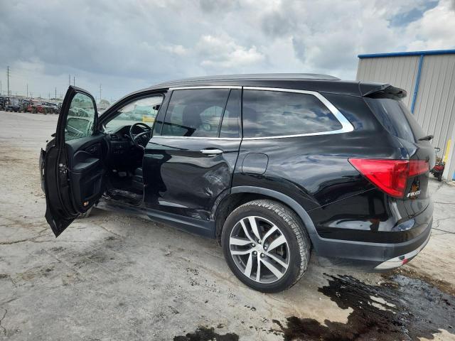 Photo 2 from auction – 2017 HONDA PILOT ELITE with VIN 5FNYF6H08HB031888