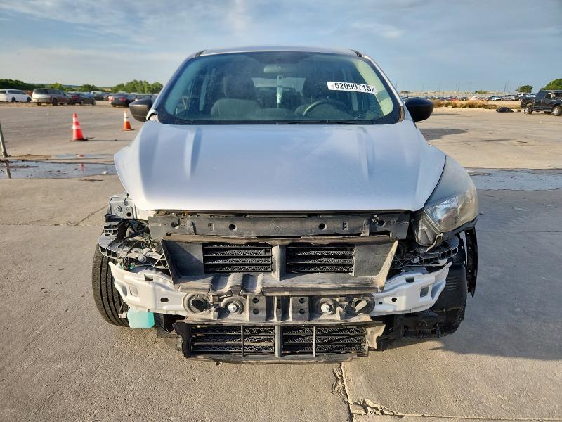 Photo 5 from auction – 2019 FORD ESCAPE S with VIN 1FMCU0F79KUB86621