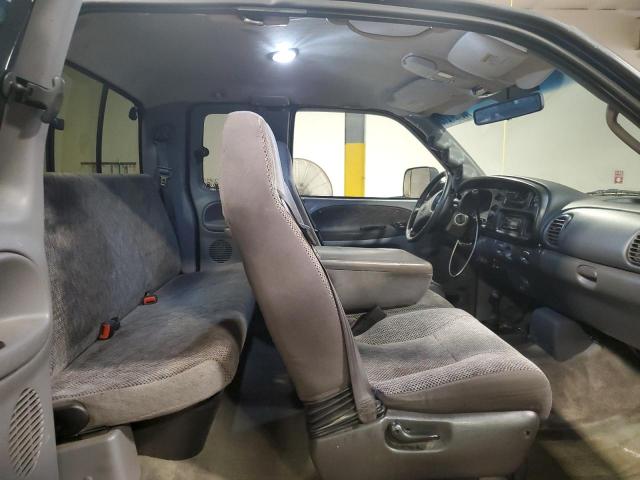 Photo 10 from auction – 2000 DODGE RAM 2500 with VIN 1B7KF2360YJ128067