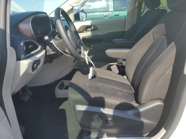 Photo 7 from auction – 2023 CHRYSLER VOYAGER with VIN 2C4RC1CG2PR602329