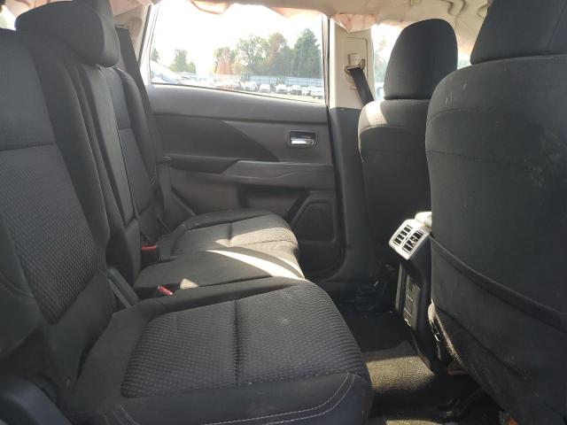 Photo 11 from auction – 2019 MITSUBISHI OUTLANDER with VIN JA4AD2A32KZ047262