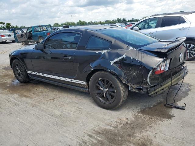 Photo 2 from auction – 2005 FORD MUSTANG with VIN 1ZVFT80N855107171