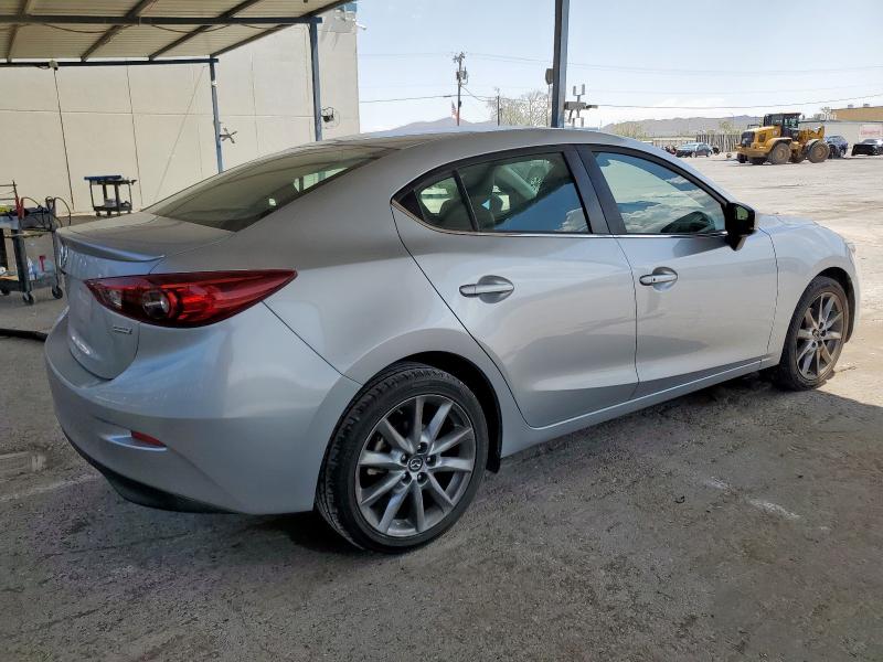 Photo 3 from auction – 2018 MAZDA 3 TOURING with VIN 3MZBN1V36JM199540
