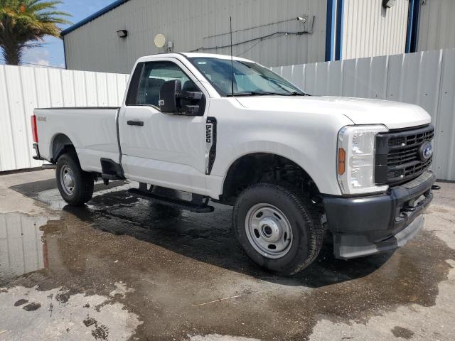 Фото 4 с аукциона – 2024 FORD F250 SUPER с VIN 1FTBF2BA2RED07355
