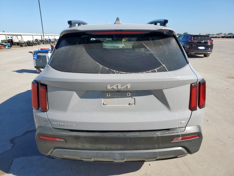 Photo 6 from auction – 2023 KIA SORENTO S with VIN 5XYRLDLC9PG243788