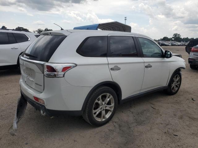 Zdjęcie 3 z aukcji – 2015 MITSUBISHI OUTLANDER z VIN JA4AD3A32FZ012099