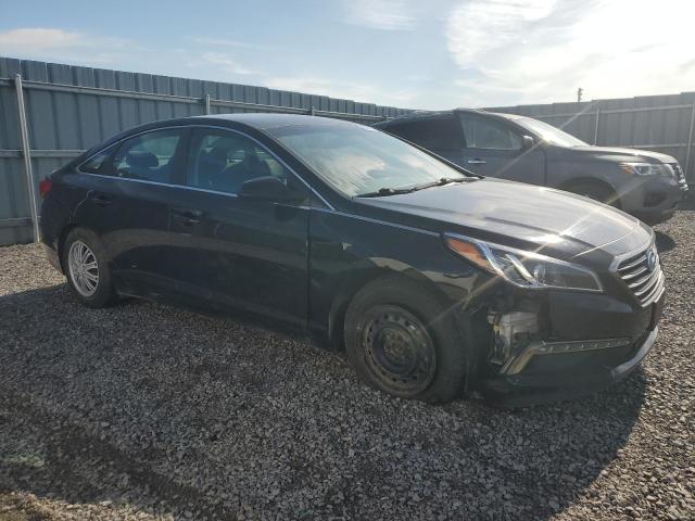 Photo 4 from auction – 2017 HYUNDAI SONATA SE with VIN 5NPE24AF4HH528973