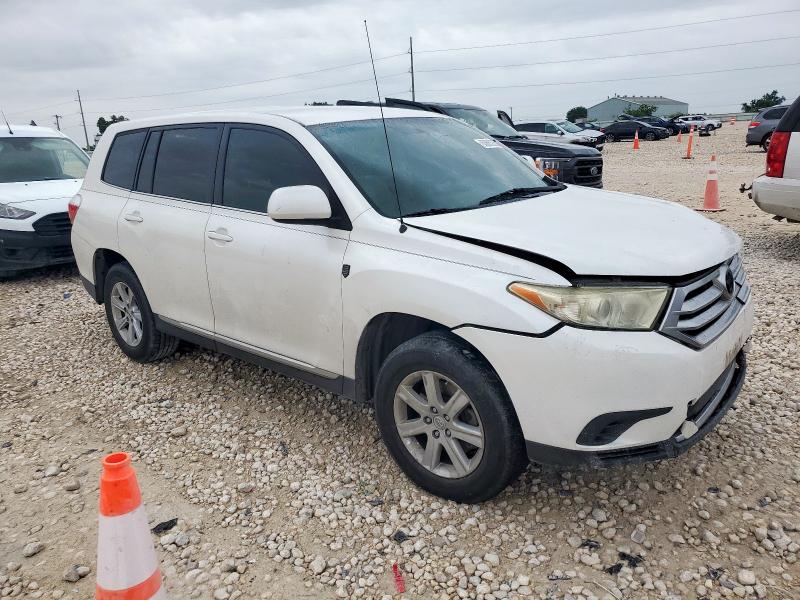 Photo 4 from auction – 2011 TOYOTA HIGHLANDER with VIN 5TDZK3EHXBS040586