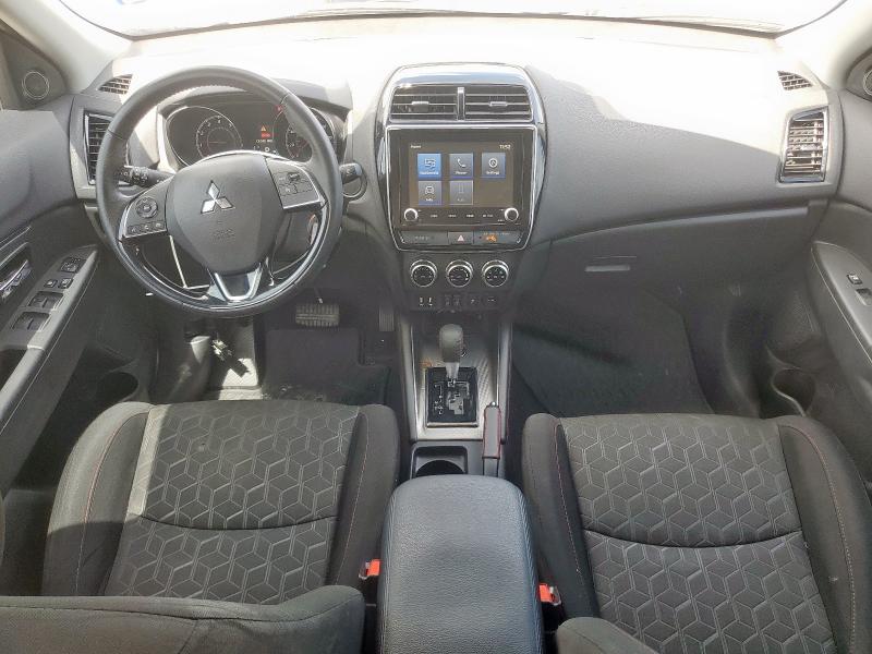Photo 8 from auction – 2023 MITSUBISHI OUTLANDER with VIN JA4ARUAU2PU013073