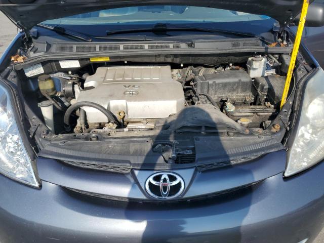 Photo 12 from auction – 2010 TOYOTA SIENNA CE with VIN 5TDKK4CC1AS333743