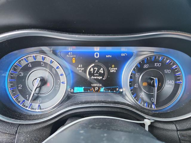 Photo 9 from auction – 2015 CHRYSLER 300 LIMITE with VIN 2C3CCARG2FH883022