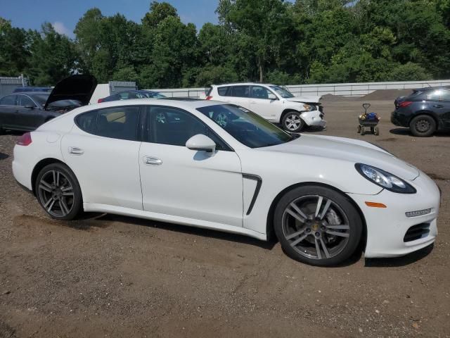 Photo 4 from auction – 2015 PORSCHE PANAMERA 2 with VIN WP0AA2A79FL007416