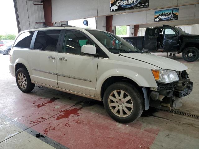Photo 4 from auction – 2015 CHRYSLER TOWN & COU with VIN 2C4RC1BG5FR662637