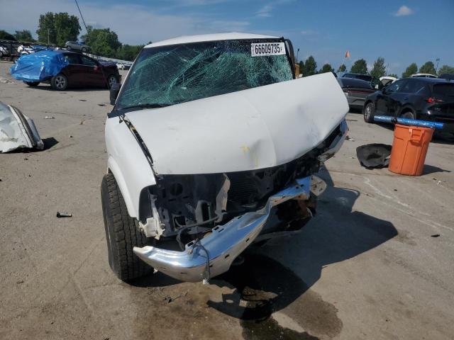 Photo 5 from auction – 2000 CHEVROLET BLAZER with VIN 1GNDT13W7Y2169132