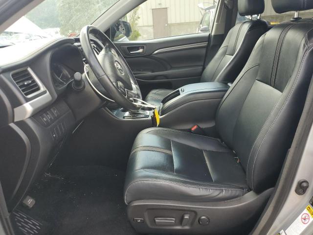 Photo 7 from auction – 2018 TOYOTA HIGHLANDER with VIN 5TDJZRFH4JS548951