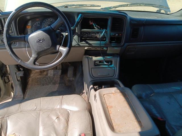 Photo 8 from auction – 2002 CHEVROLET SUBURBAN K with VIN 3GNFK16Z52G238089