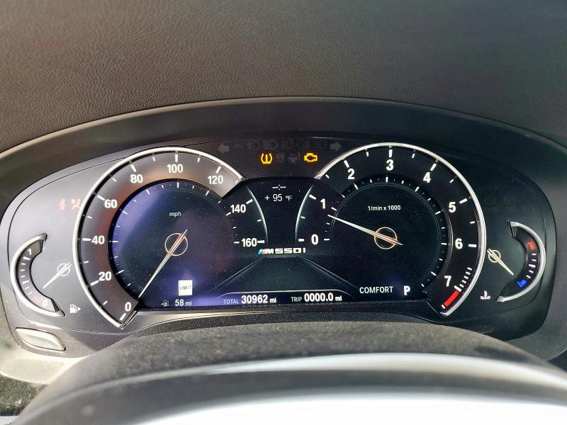Photo 9 from auction – 2018 BMW M550XI with VIN WBAJB9C51JG463894