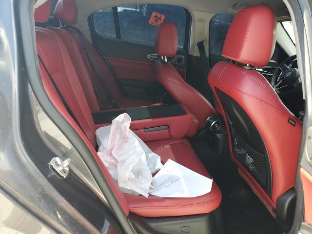 Photo 10 from auction – 2018 ALFA ROMEO GIULIA with VIN ZARFAEBNXJ7592244