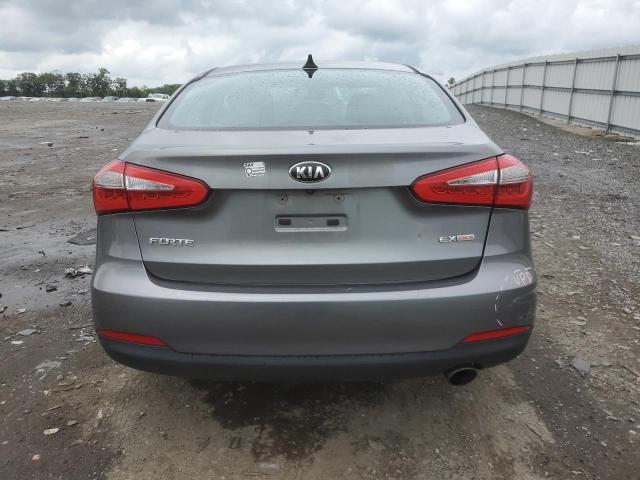 Photo 6 from auction – 2016 KIA FORTE EX with VIN KNAFZ4A84G5529893