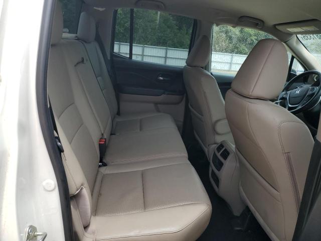 Photo 10 from auction – 2017 HONDA RIDGELINE with VIN 5FPYK2F56HB002044