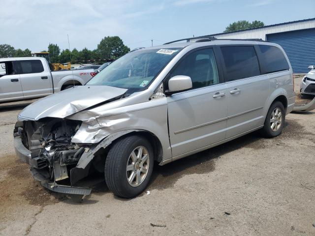 CHRYSLER TOWN & COU 2010 with VIN 2A4RR5D14AR405597 - Photo from auction