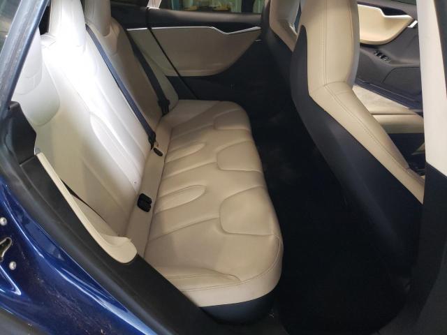 Photo 10 from auction – 2015 TESLA MODEL S 70 with VIN 5YJSA1S25FF087639