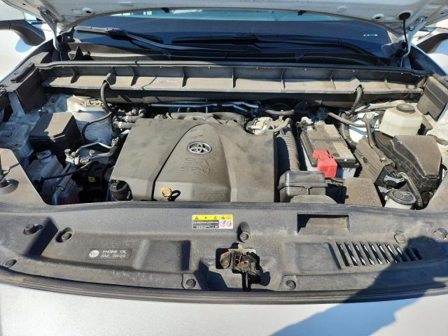 Photo 12 from auction – 2021 TOYOTA HIGHLANDER L with VIN 5TDBZRBH9MS075076