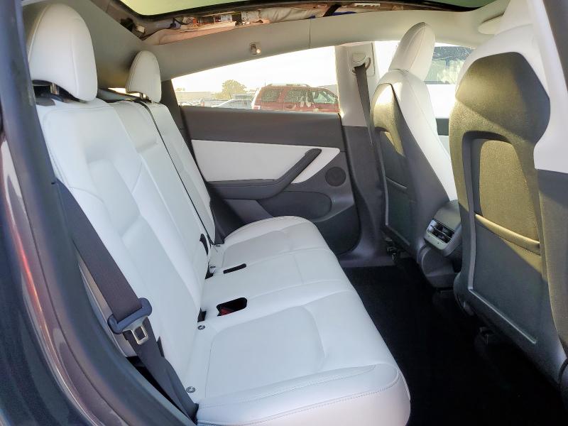 Photo 10 from auction – 2021 TESLA MODEL Y with VIN 5YJYGDEE3MF228558
