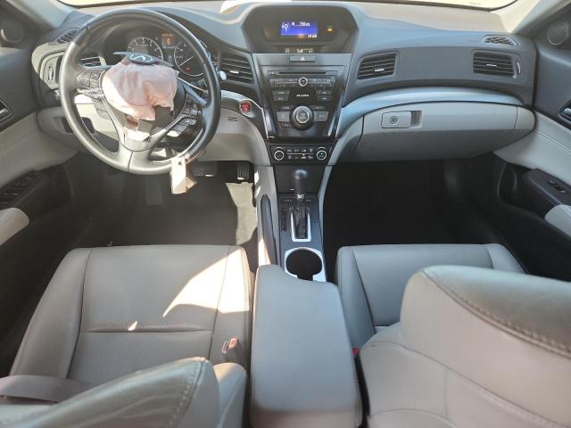 Photo 8 from auction – 2017 ACURA ILX BASE W with VIN 19UDE2F35HA010319