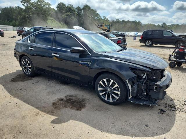 Photo 4 from auction – 2017 NISSAN ALTIMA 2.5 with VIN 1N4AL3AP3HC173293