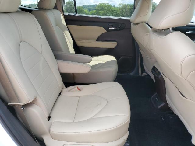 Photo 11 from auction – 2020 TOYOTA HIGHLANDER with VIN 5TDGZRAH5LS024065