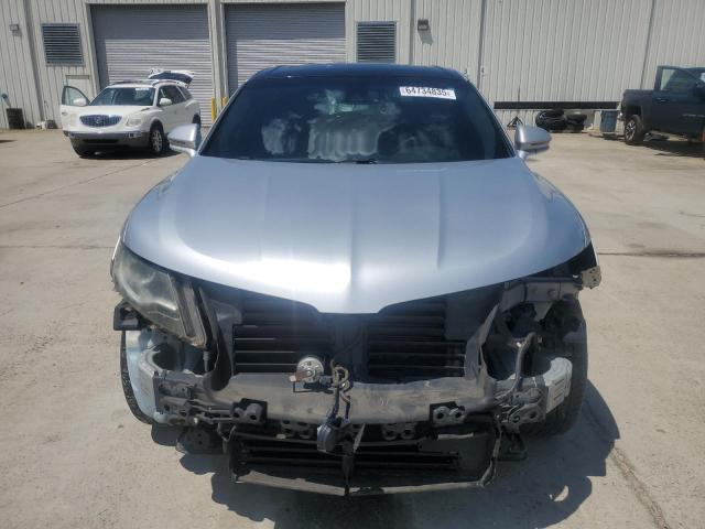 Photo 5 from auction – 2016 LINCOLN MKX RESERVE with VIN 2LMTJ8LR8GBL45403