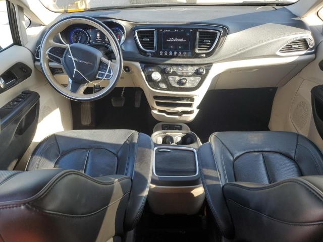 Photo 8 from auction – 2019 CHRYSLER PACIFICA L with VIN 2C4RC1GG3KR709182
