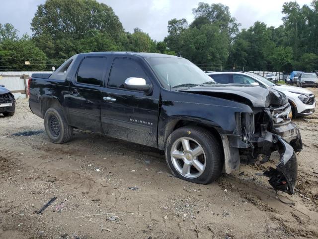 Photo 4 from auction – 2011 CHEVROLET AVALANCHE with VIN 3GNMCFE07BG345780