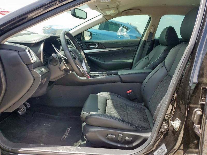 Photo 7 from auction – 2017 NISSAN MAXIMA 3.5 with VIN 1N4AA6AP2HC415482
