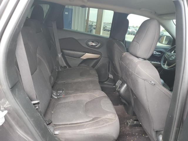 Photo 10 from auction – 2017 JEEP CHEROKEE LATITUDE with VIN 1C4PJMCB5HW589569