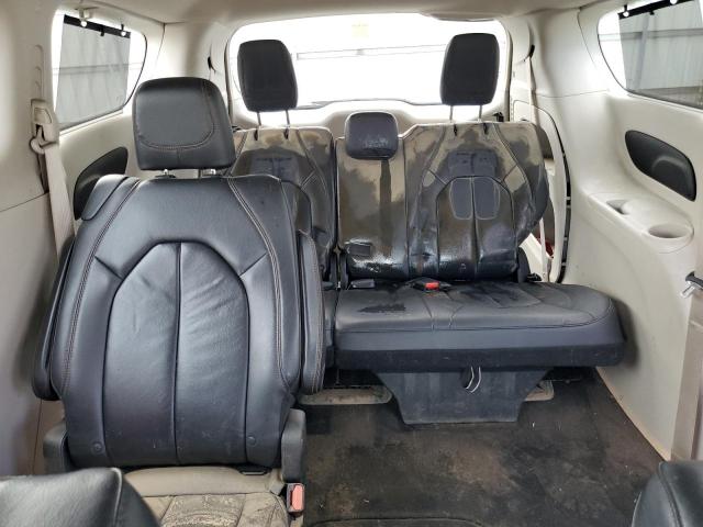 Photo 10 from auction – 2017 CHRYSLER PACIFICA TOURING L with VIN 2C4RC1BG8HR660559