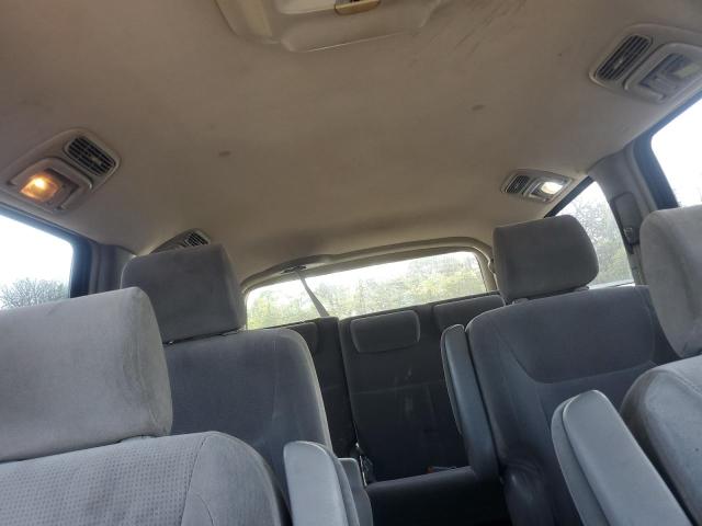 Photo 10 from auction – 2004 TOYOTA SIENNA with VIN 5TDZA23CX4S104147