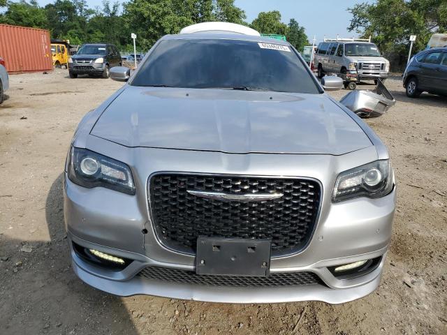 Photo 5 from auction – 2018 CHRYSLER 300 S with VIN 2C3CCABG8JH266811