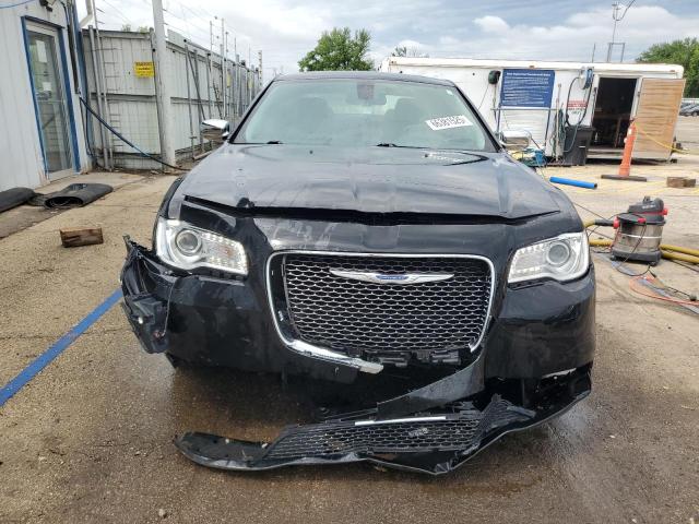 Photo 5 from auction – 2018 CHRYSLER 300 LIMITE with VIN 2C3CCAKG6JH256357
