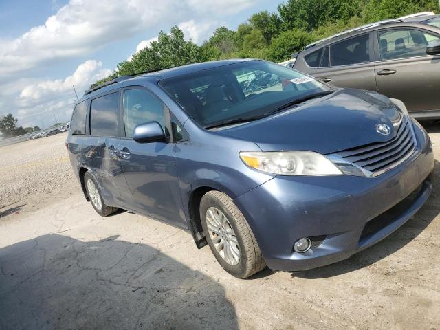Photo 4 from auction – 2015 TOYOTA SIENNA XLE with VIN 5TDYK3DC2FS577637