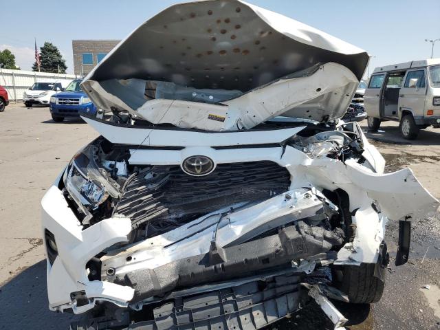 Photo 5 from auction – 2019 TOYOTA RAV4 XLE with VIN JTMW1RFVXKD014675