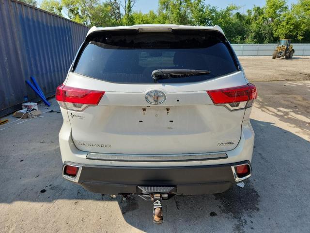 Photo 6 from auction – 2019 TOYOTA HIGHLANDER with VIN 5TDYZRFH0KS301975