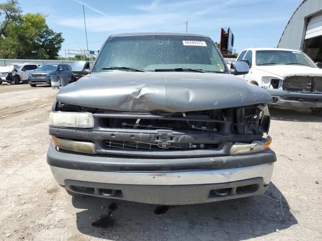 Photo 5 from auction – 2001 CHEVROLET SILVERADO K1500 with VIN 1GCEK19TX1E165156