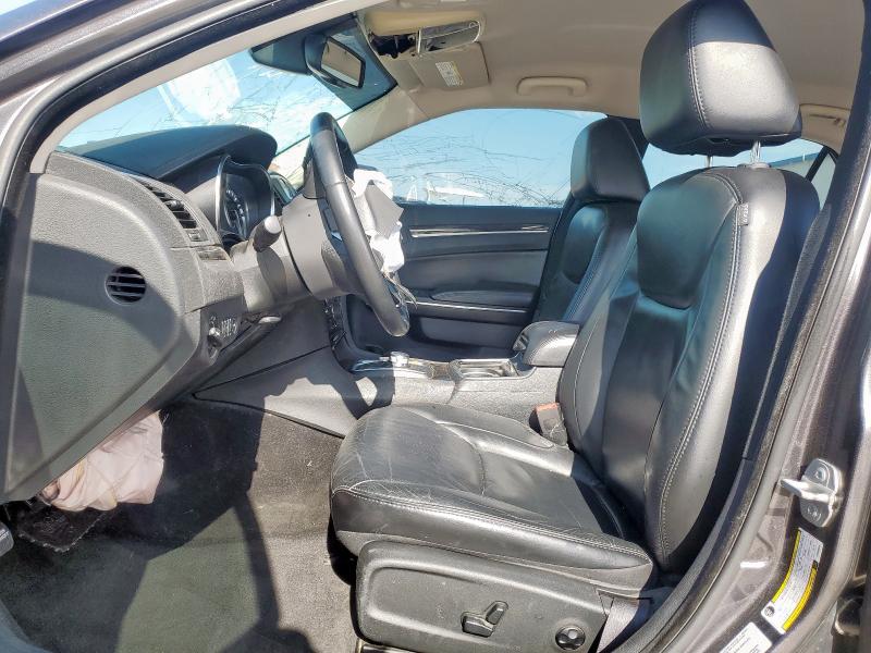 Photo 7 from auction – 2015 CHRYSLER 300 LIMITE with VIN 2C3CCAAGXFH930650