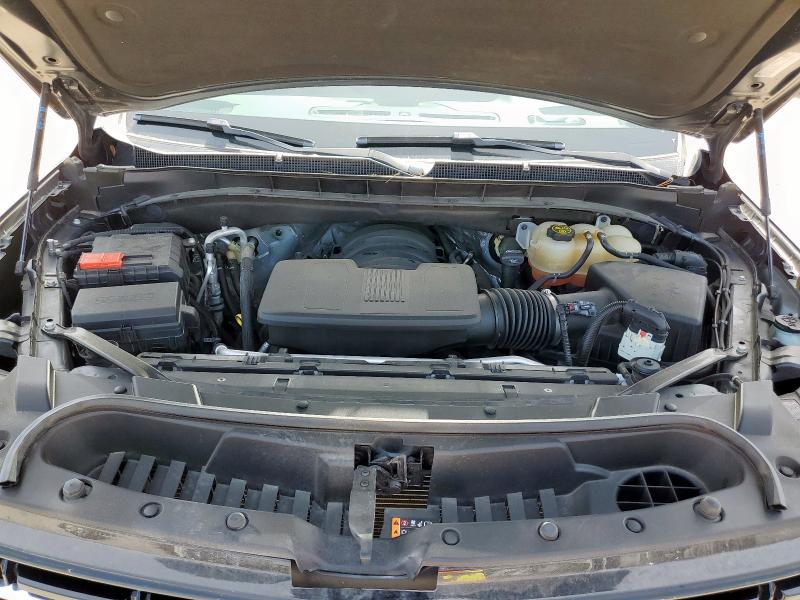 Photo 12 from auction – 2022 CHEVROLET SUBURBAN C with VIN 1GNSCCKD8NR263851