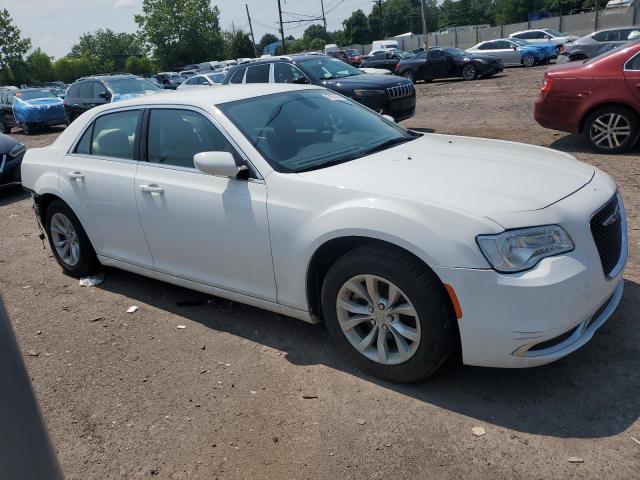 Photo 4 from auction – 2023 CHRYSLER 300 TOURIN with VIN 2C3CCAAG2PH647032